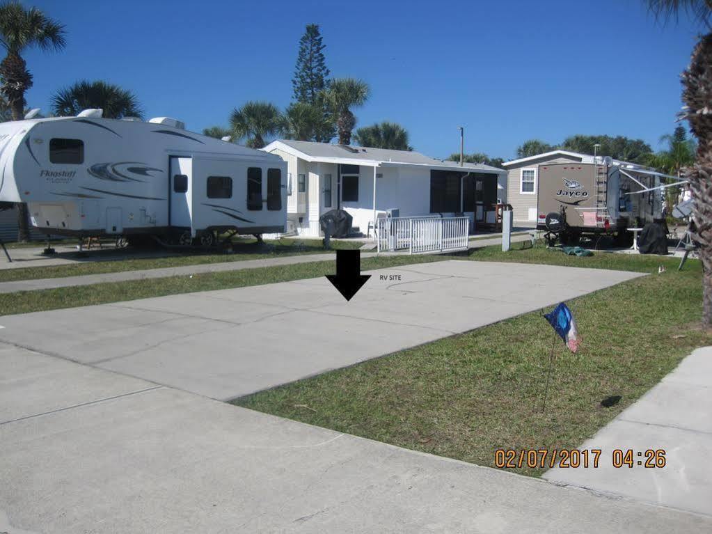 Three Lakes - Rv Resort Hudson Exterior foto