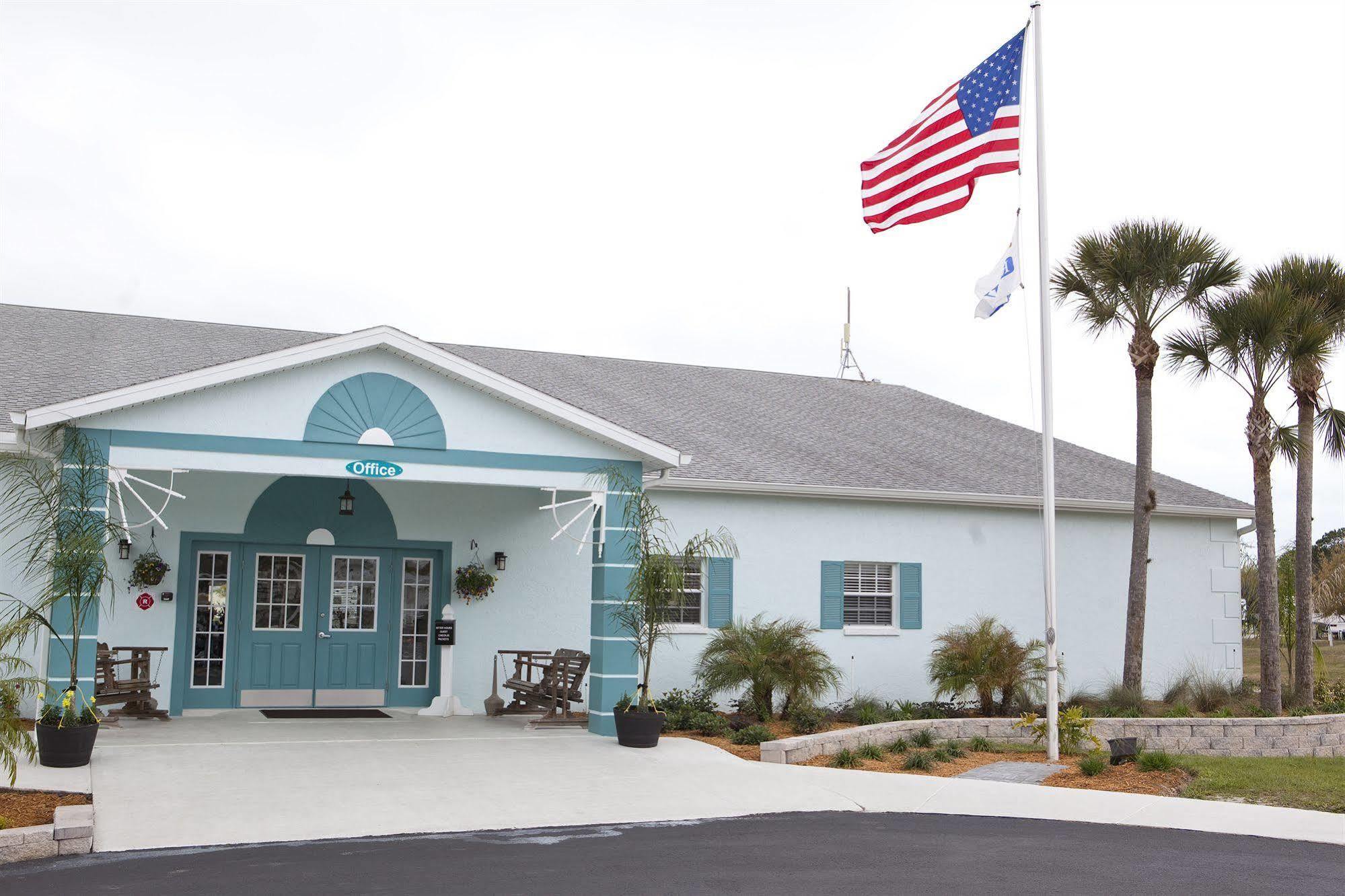 Three Lakes - Rv Resort Hudson Exterior foto